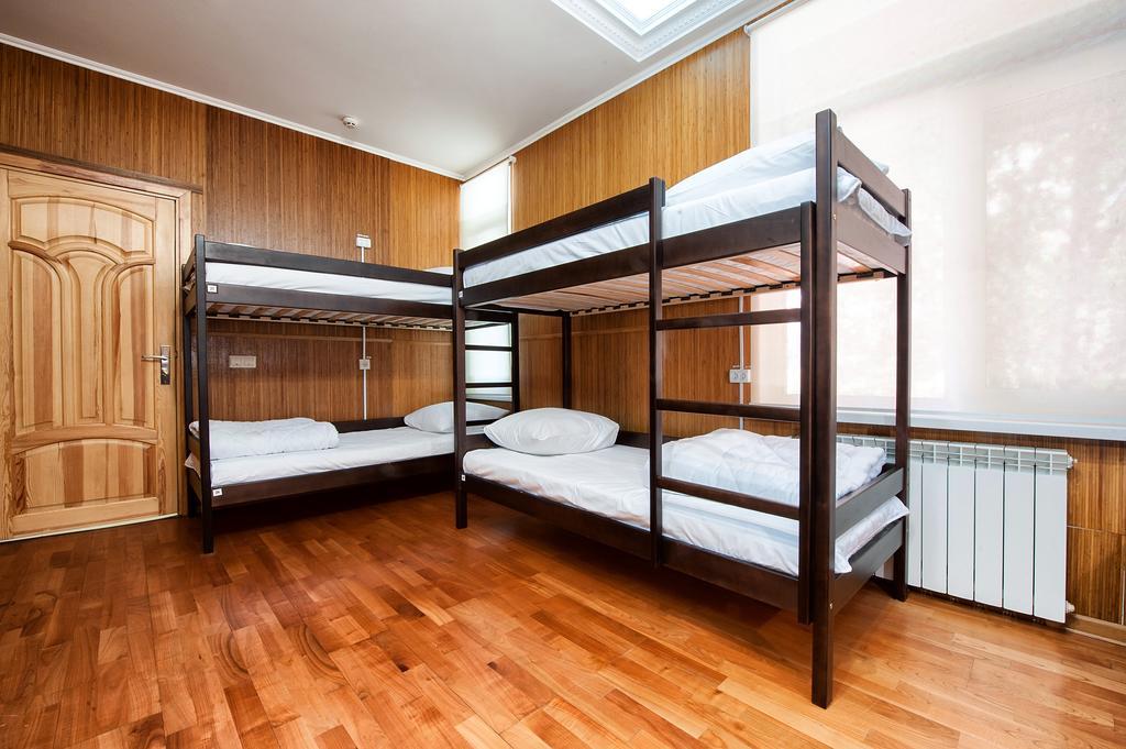 Pallet Hostel كييف الغرفة الصورة